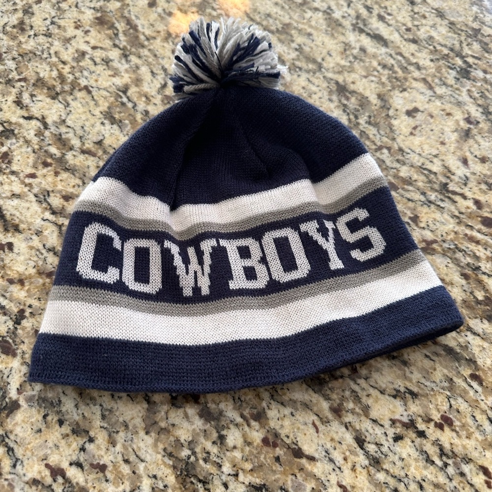Dallas Cowboys beanie! Worn once!